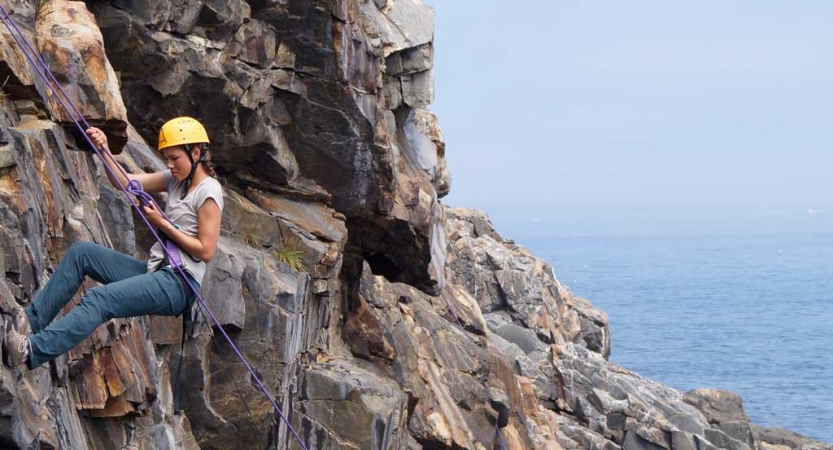 girls rock climbing in the northeast